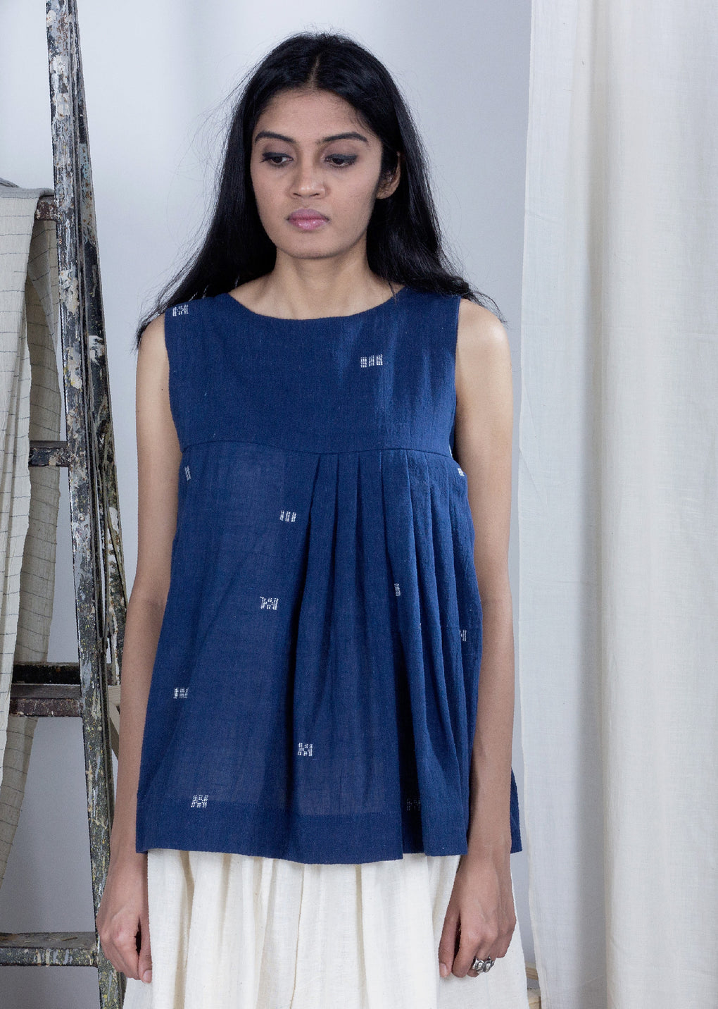 Tsurui - Sleeveless kala cotton top - Karnam