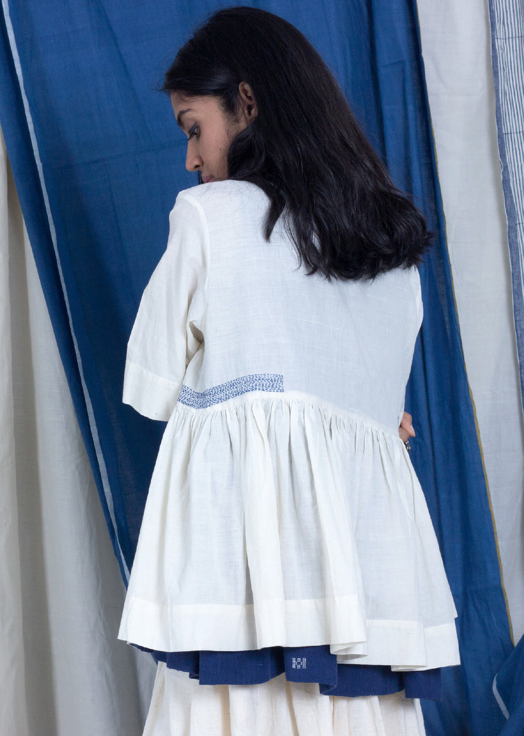 Yomogita - Kora muslin cape top - Karnam