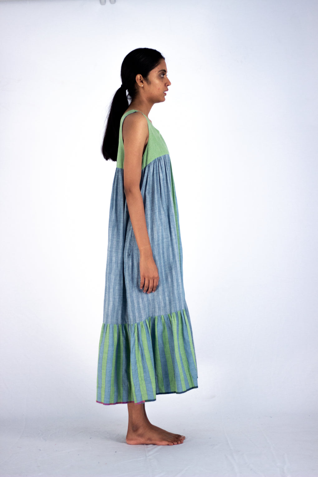 Tulbaghia - tire slip dress - Karnam