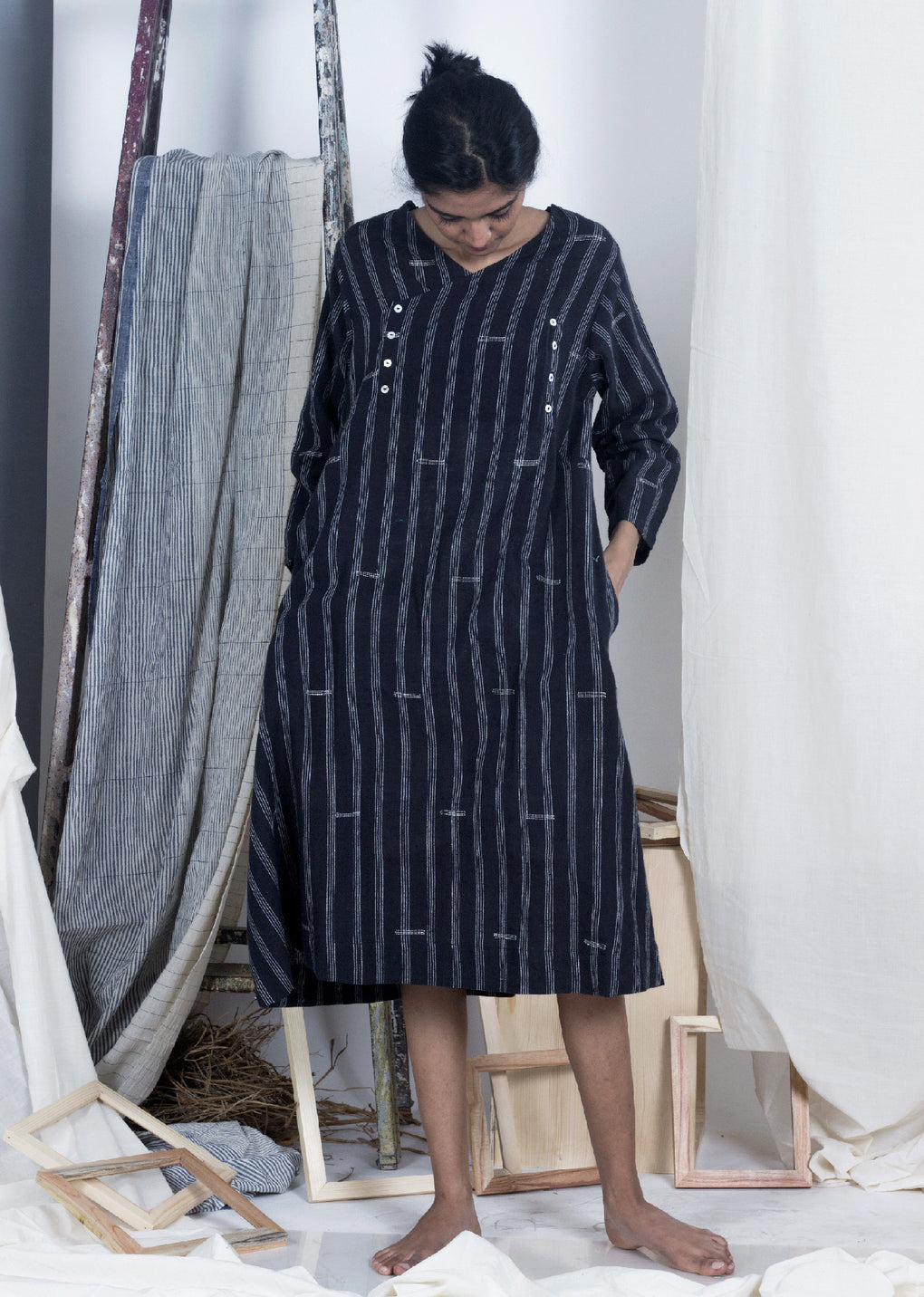 Sakegawa - Black Kala cotton buta stripe dress - Karnam