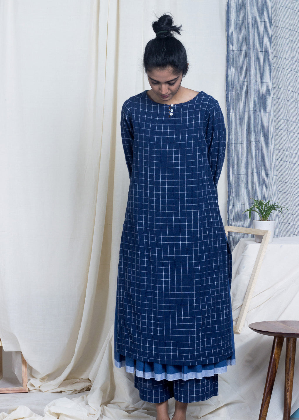 Hirata - Blue window pane check kurta pant set - Karnam