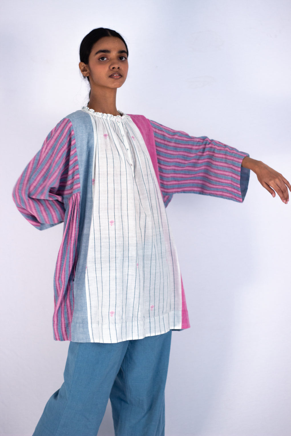 Avuri - free size panelled top - Karnam