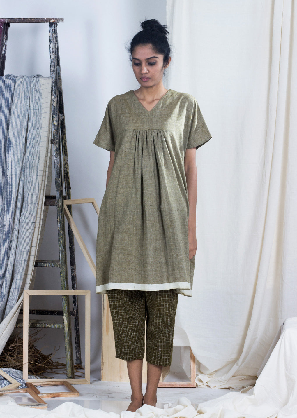 Iitate - Chambray tunic with grid check pant set - Karnam