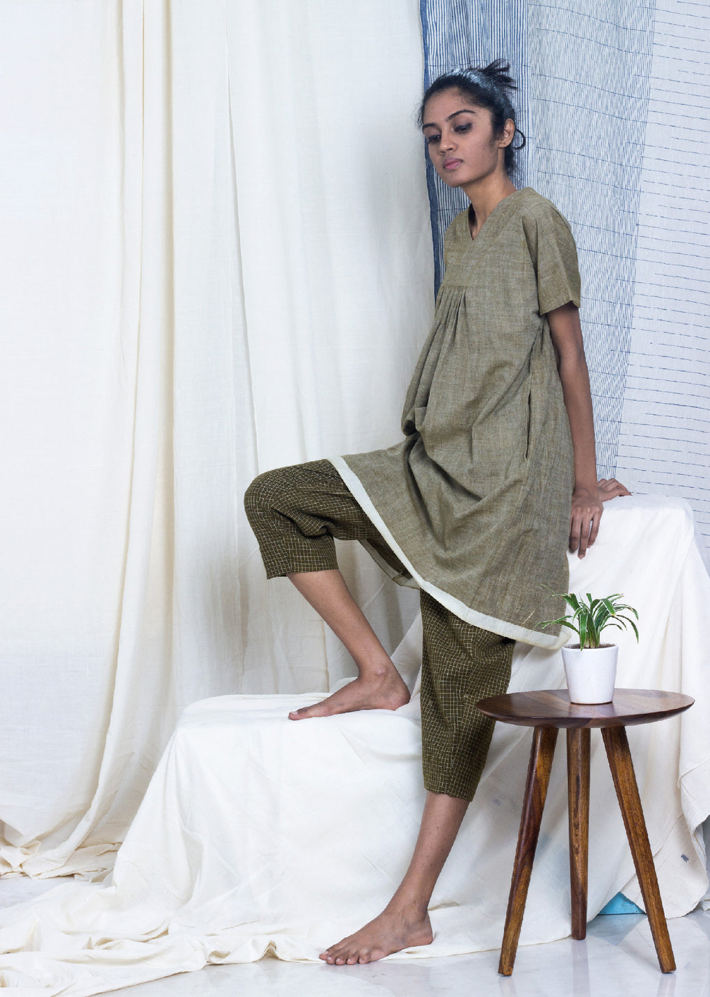 Iitate - Chambray tunic with grid check pant set - Karnam