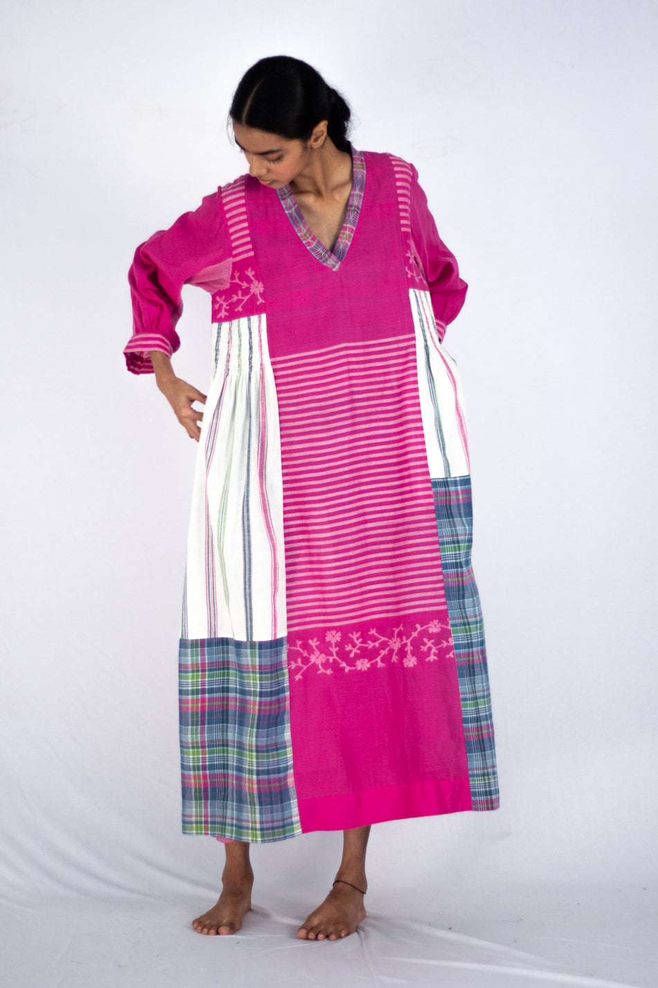 Heterantha - Pink Jamdani dress - Karnam