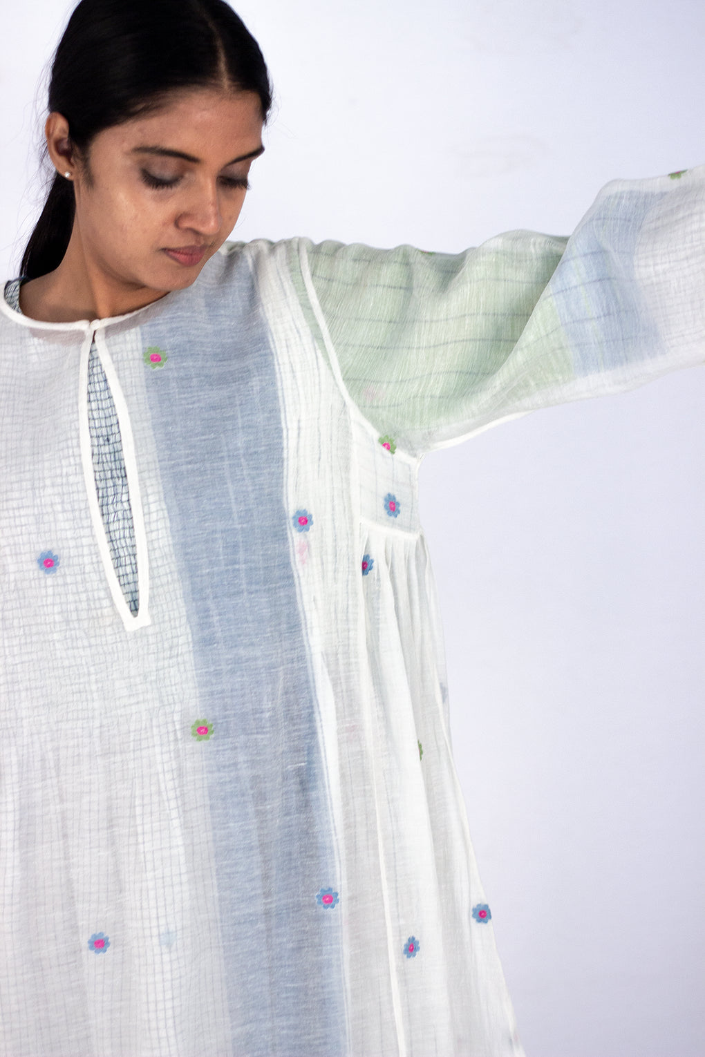 Fereae - Panelled smocked texture dress - Karnam