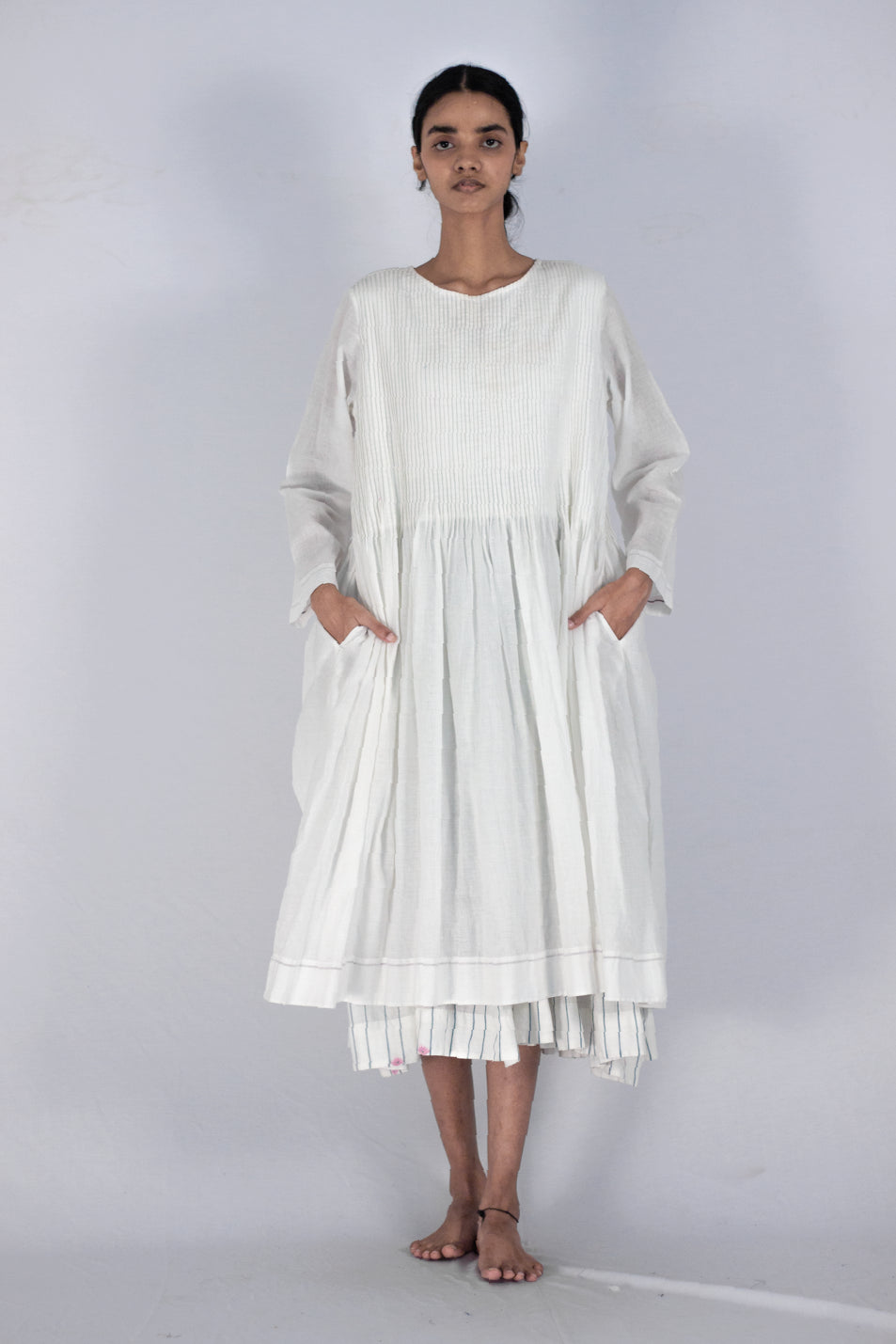 Barringtonia - Pleated dress - Karnam