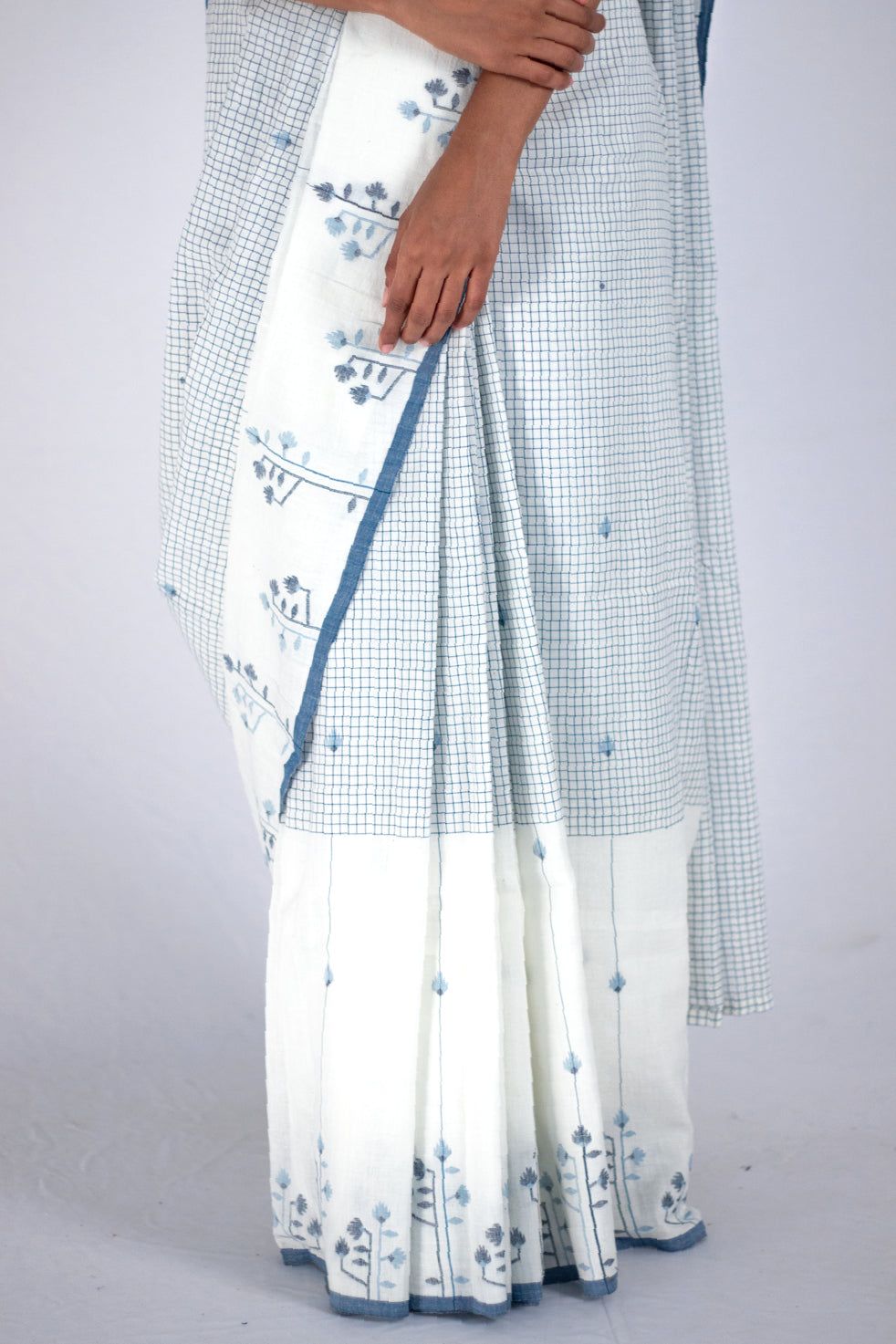 Kund - jamdani saree - Karnam